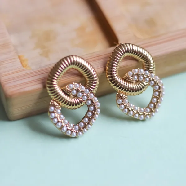 Femila_Earrings