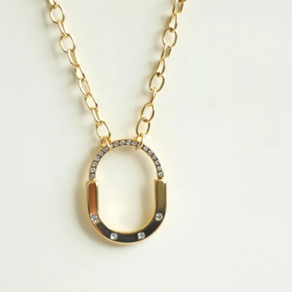 Bold_Lock_Necklace