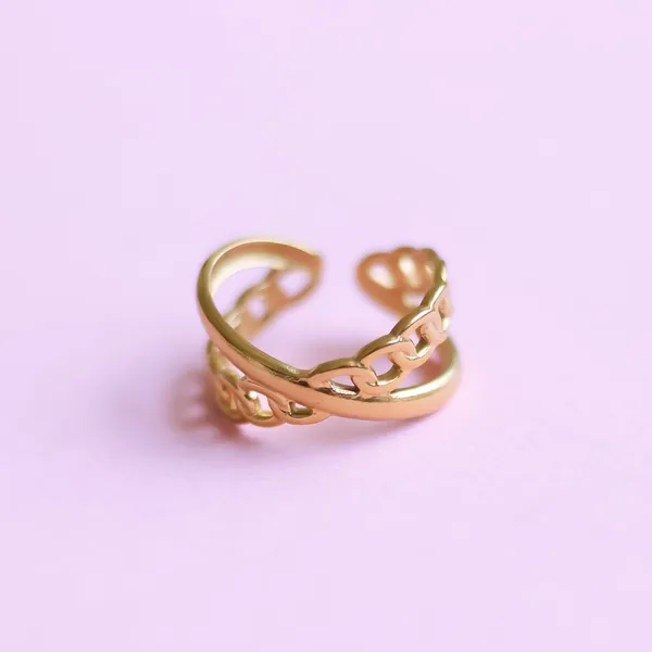 Band_Criss_Ring_Adjustable_Ring
