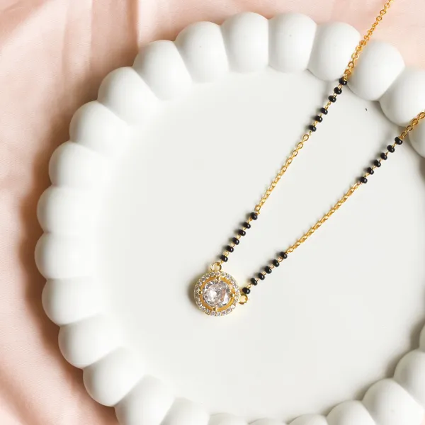 Disha_Gold_Mangalsutra