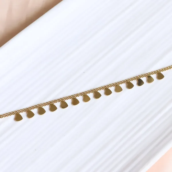 Minimalist_Heart_Bracelet