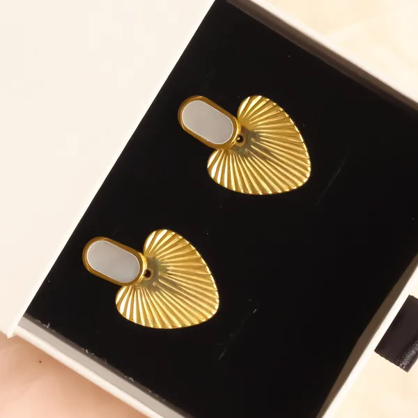 18K_Gold_Plated_Leaf_Harmony_Earrings