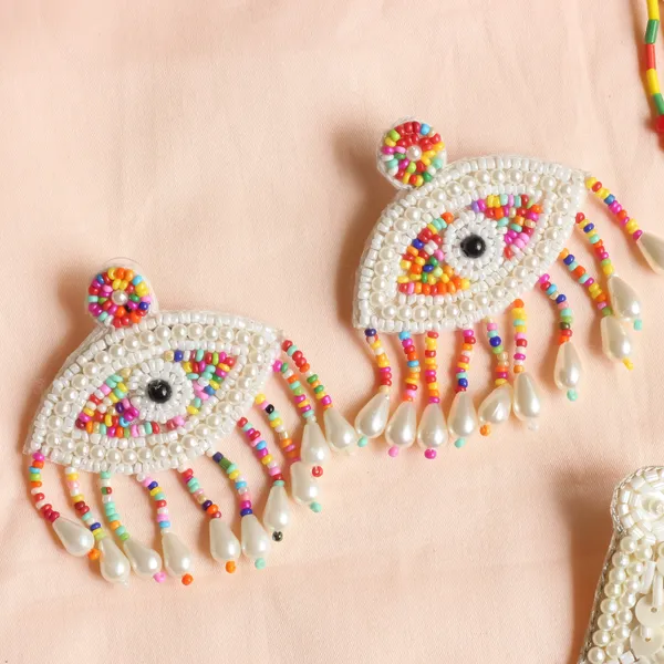 Eye_Bead_Earrings_Handmade_Earrings