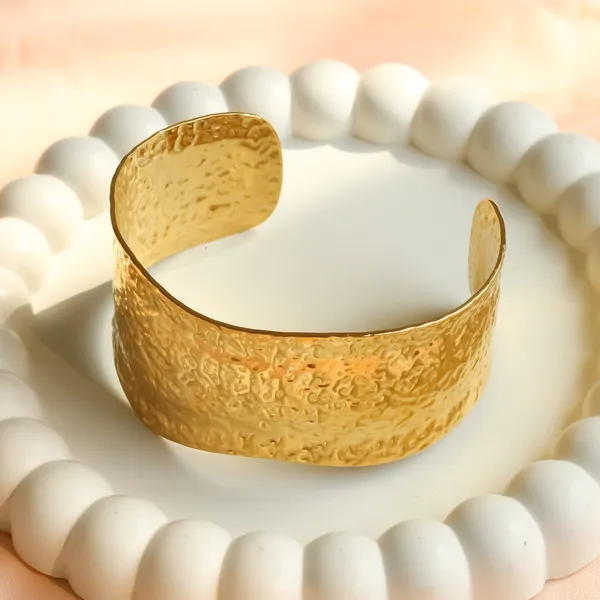 Bold_Cuff_Bangle_Adjustable_Cuff