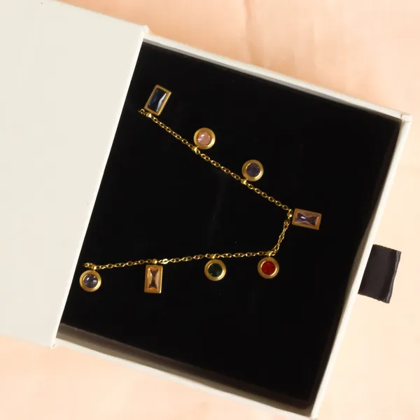 Lily_Charm_Necklace