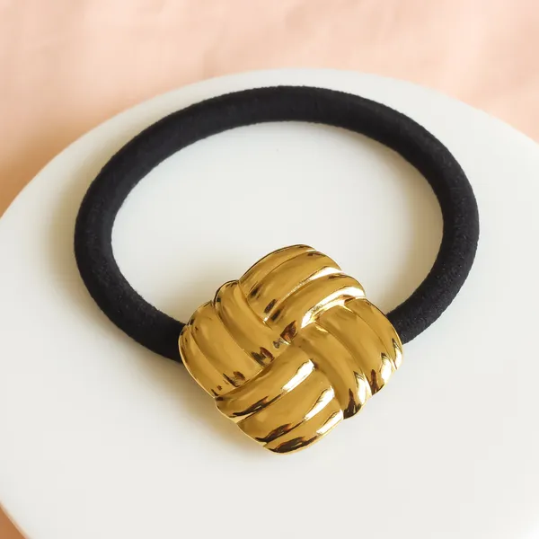 Cain_Hair_Tie