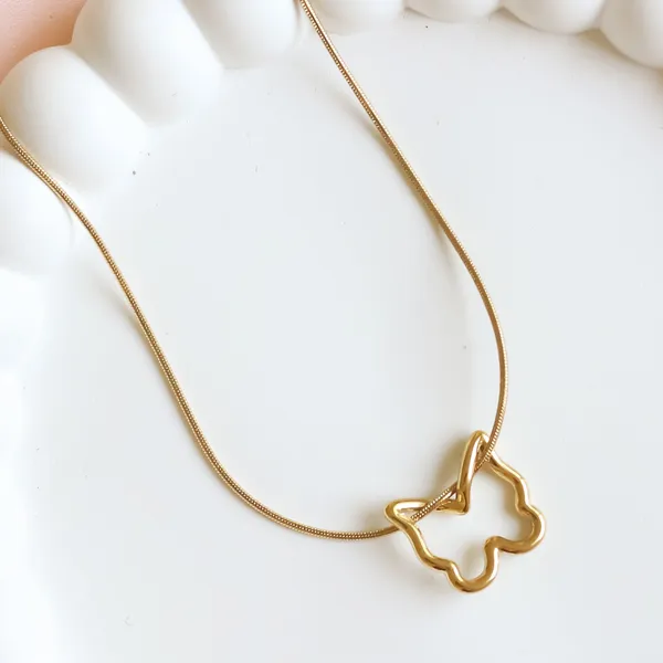 Gold_Butterfly_Necklace