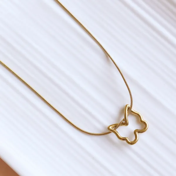 Gold_Butterfly_Necklace
