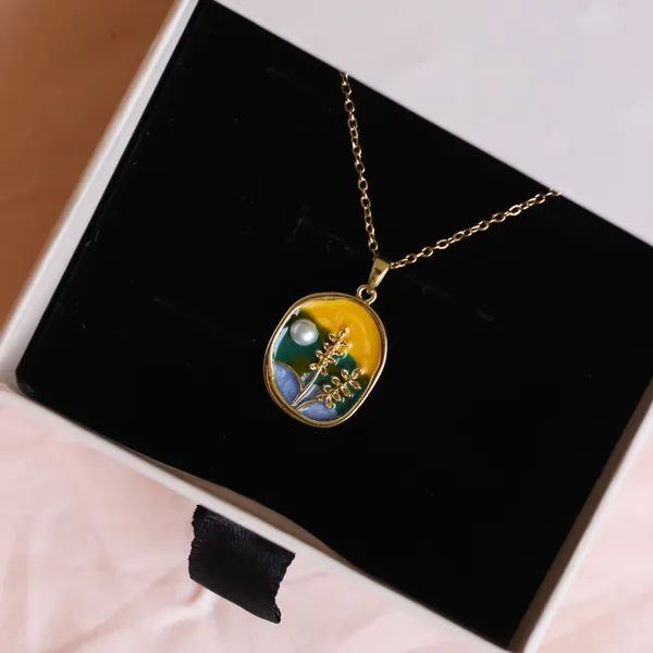 Aisle_Necklace