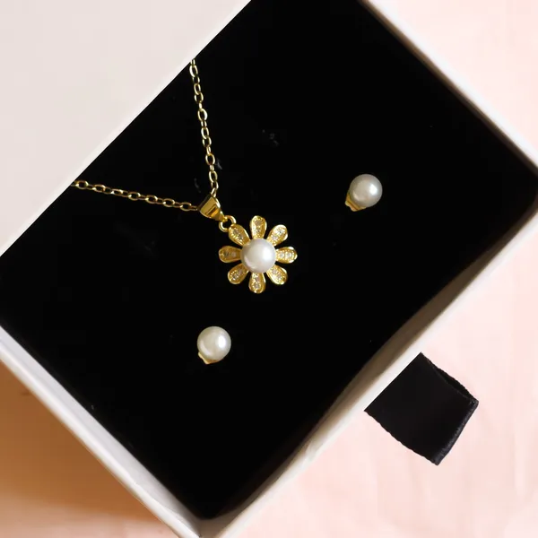 Flower_Bead_Set_Set_Of_2