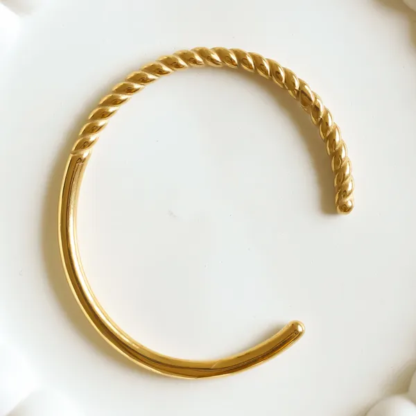 Half_N_Half_Bangle