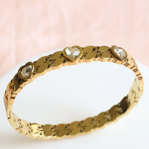 Love_Sia_Bracelet