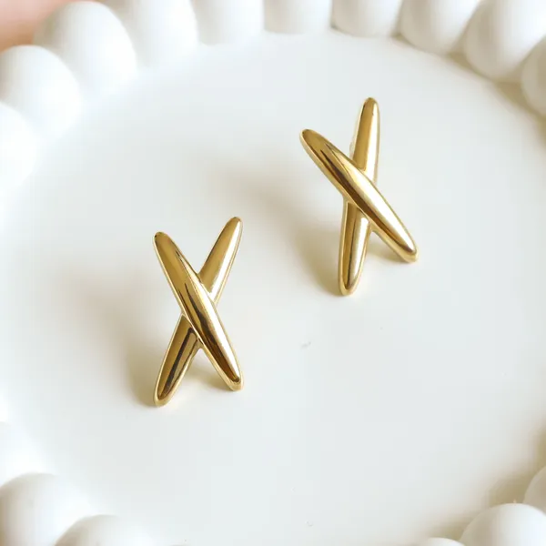 Gold_Cross_Earrings