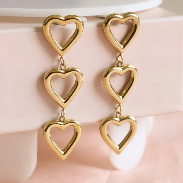 Lacy_Earrings_18K_Gold_Plated