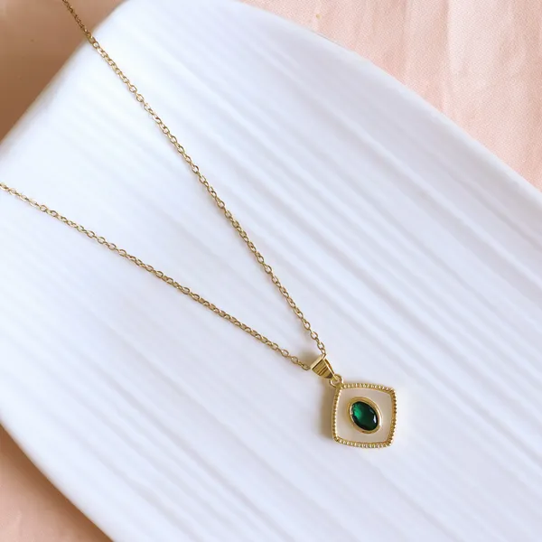 Daisy_Necklace
