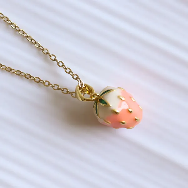 Strawberry_Necklace