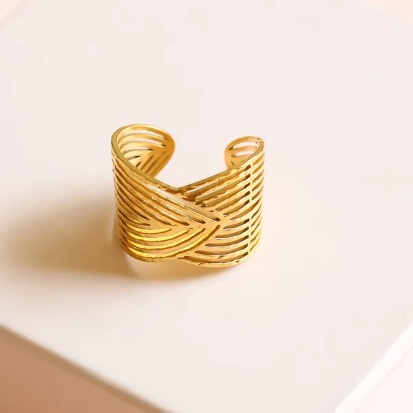 Syna_Ring_Adjustable