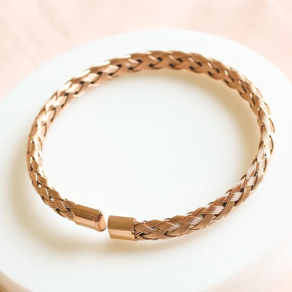 Cuff_Braided_Bangle_Rose_Gold
