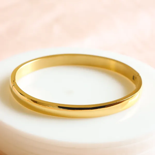 Classic_Gold_Bangle