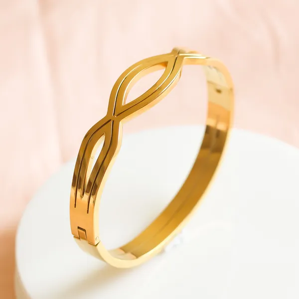 Swirl_Bracelet