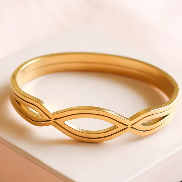 Swirl_Bracelet