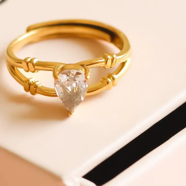 Elisa_Ring_Adjustable