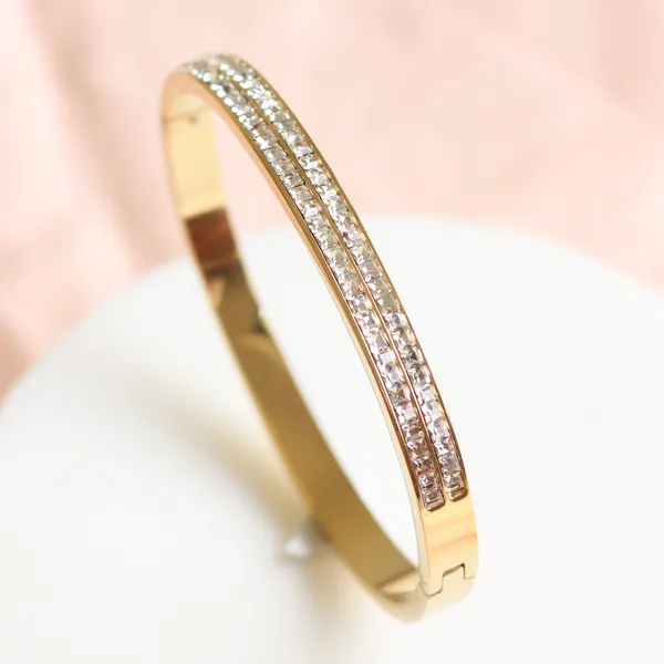 Lily_Crystal_Bracelet