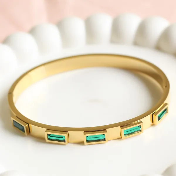 Emerald_Geometry_Bracelet