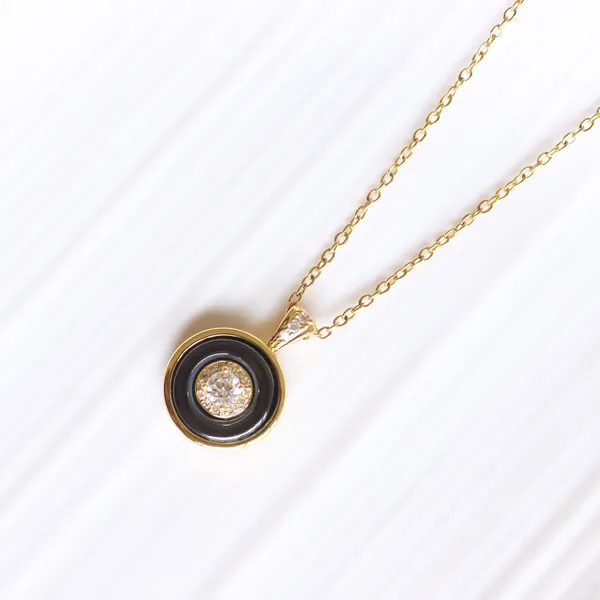 Oluv_Necklace