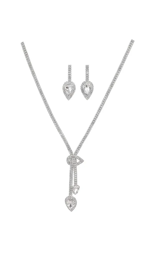 Silver_Metal_American_Diamond_Heart_Drop_Necklace_Set_For_Women