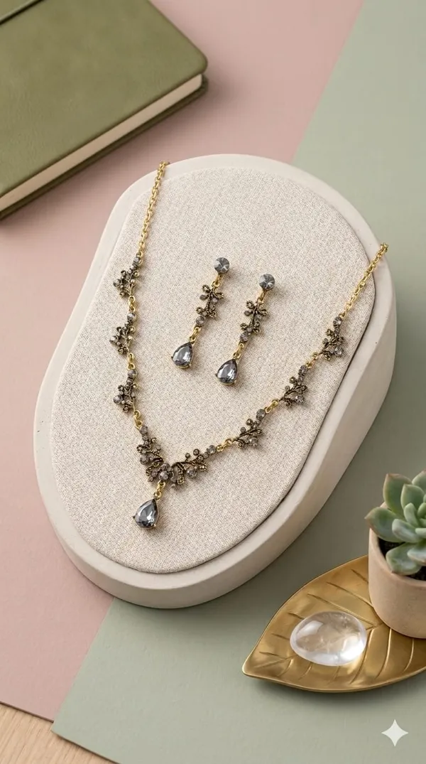 Black_Gold_Metal_Floral_Teardrop_Necklace_Set_For_Women