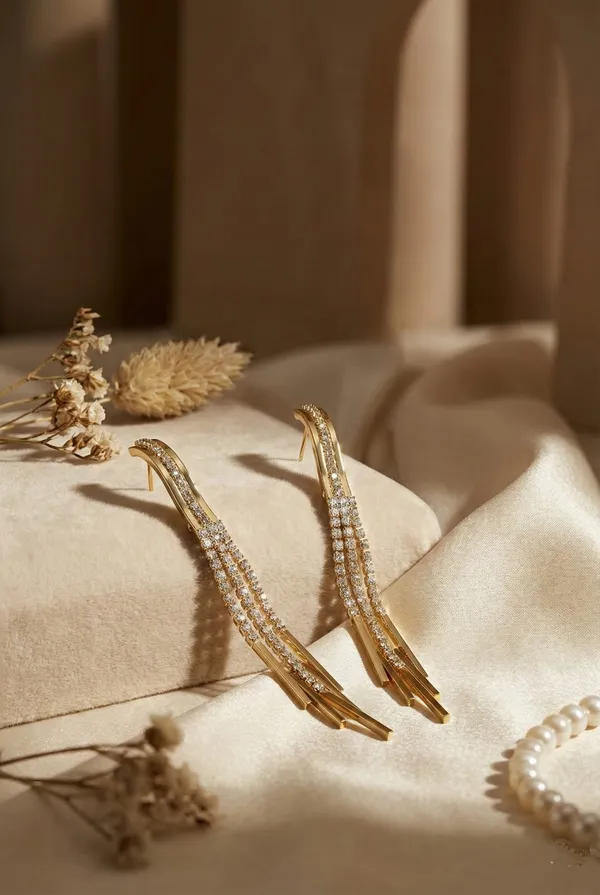 Gold_Metal_Crystal_Tassel_Drop_Earrings_For_Women