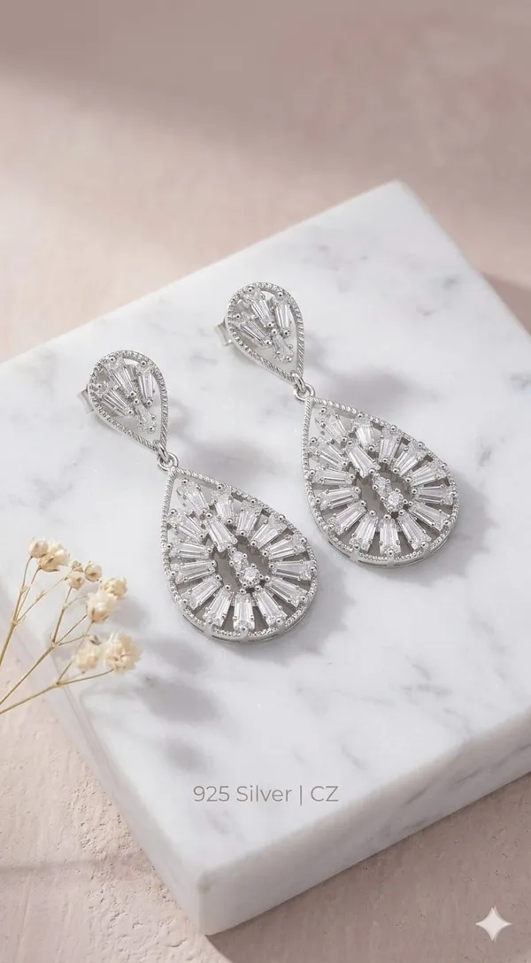 Silver_Metal_Crystal_Teardrop_Earrings_For_Women