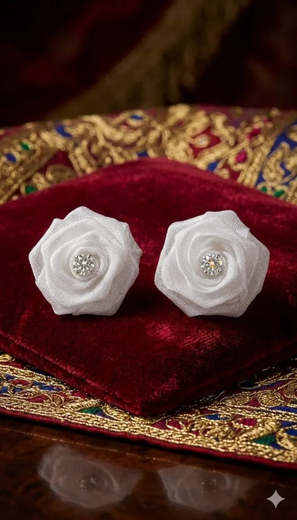 Silver_Metal_Rose_Crystal_Stud_Earrings_For_Women