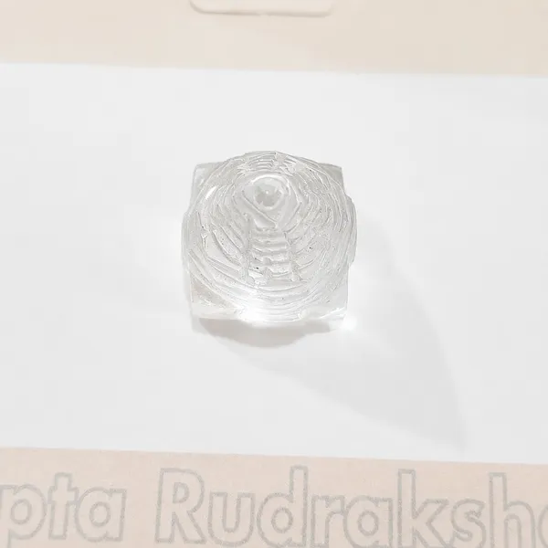 Crystal_Shree_Yantra_-_Sacred_Geometric_Meditation_Pyramid