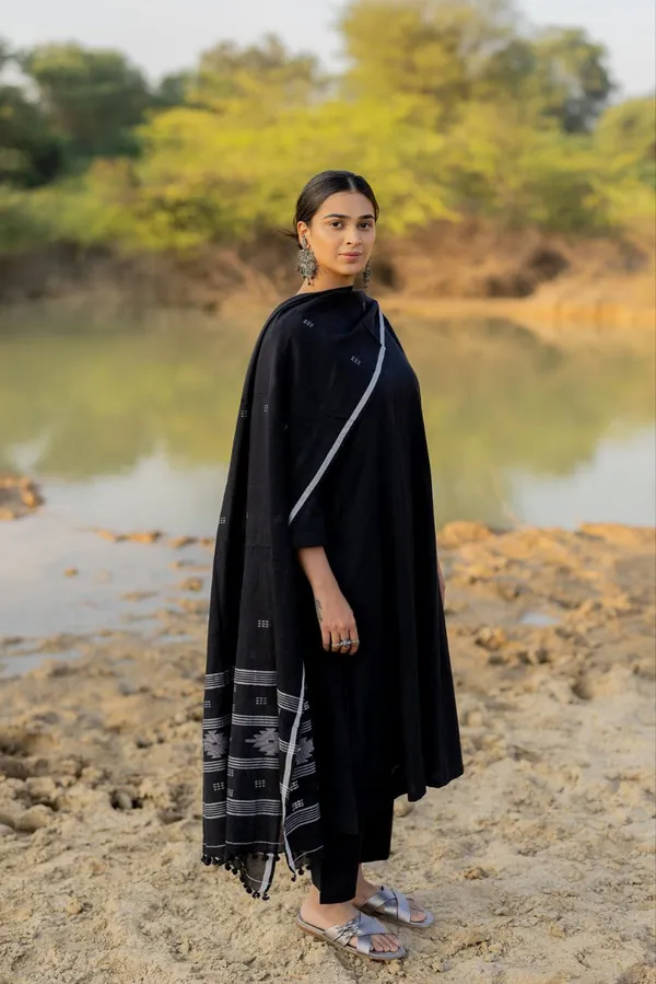 Black_Premium_And_Fancy_Design_Chanderi_Kurti_Set_For_Women