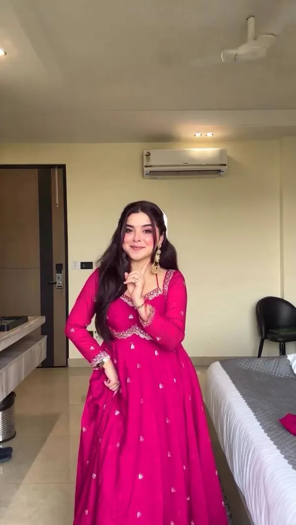 Pink_Premium_And_Fancy_Design_Heavy_Faux_Georgette_Suit_Set_For_Women