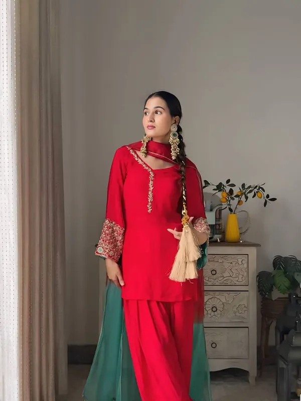 Red_Premium_And_Fancy_Design_Faux_Georgette_Farsi_Suit_Set_For_Women