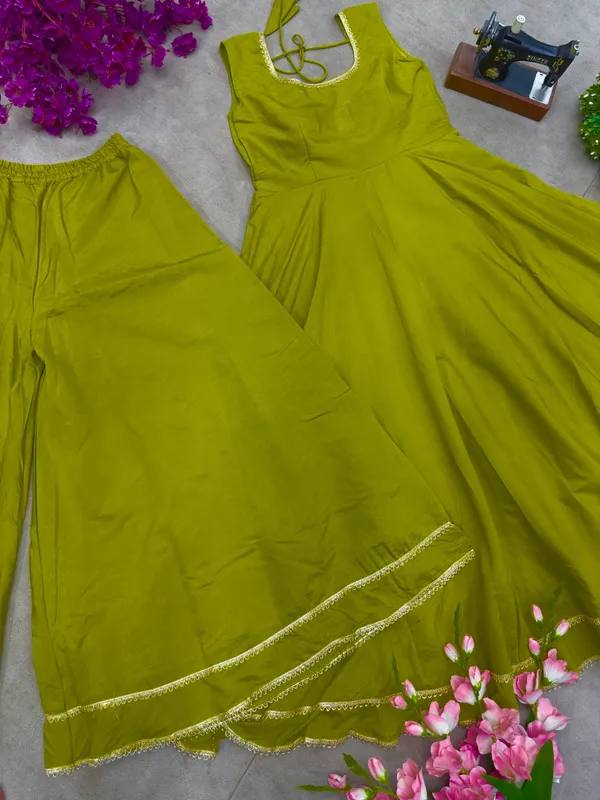 Mehendi_Green_Premium_And_Fancy_Design_Roman_Simmer_Silk_Suit_Set_For_Women