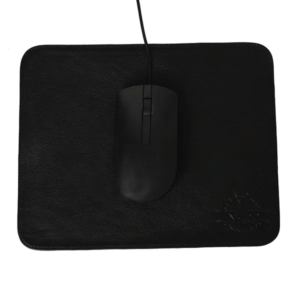 Leather_Mouse_Pad_With_Stitched_Border