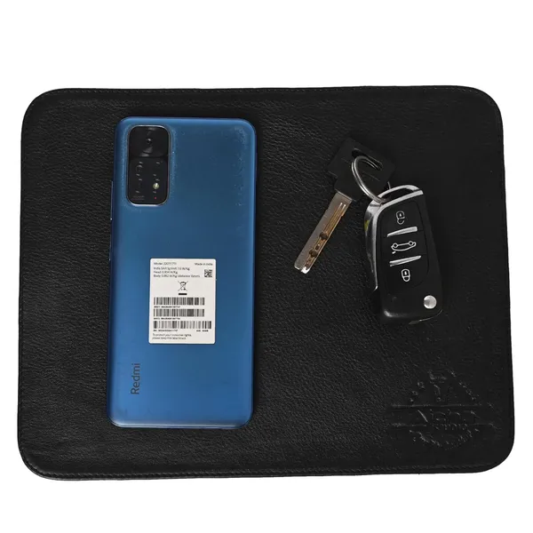 Leather_Mouse_Pad_With_Stitched_Border