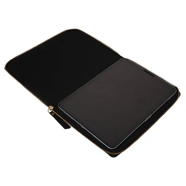 Leather_Zippered_Tablet_Sleeve