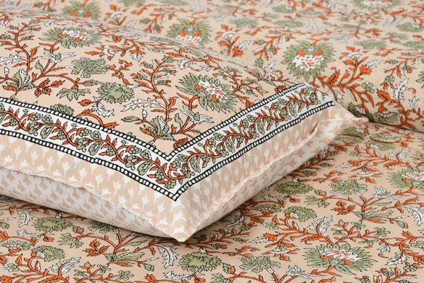 Beige_And_Orange_Cotton_Feel_Printed_Bedsheet_108_X_108_Inch