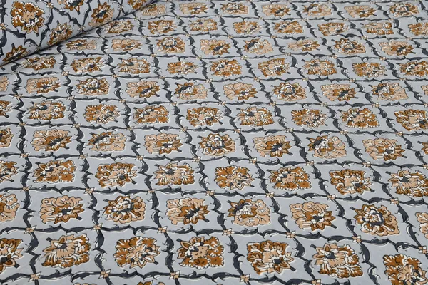Orange_And_Gray_Cotton_Feel_Printed_Bedding_Set_108_X_108_Inch