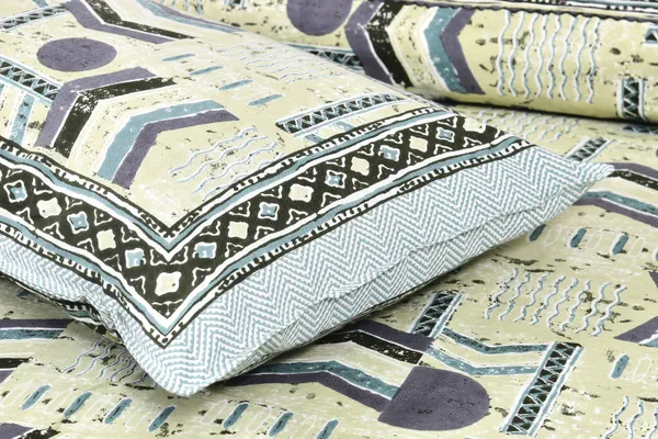 Gray_And_Yellow_Cotton_Feel_Geometric_Print_Bedding_Set_108_X_108_Inch
