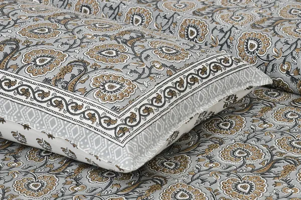 Gray_And_Blue_Cotton_Feel_Printed_Bedding_Set_108_X_108_Inch