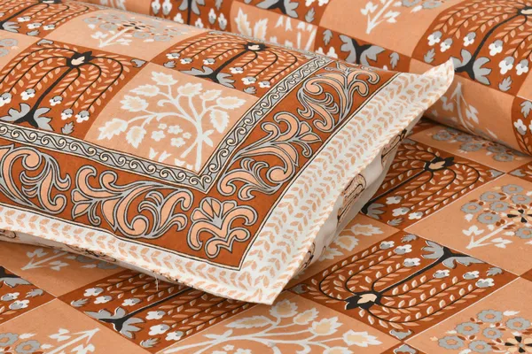 Rust_And_Orange_Cotton_Feel_Printed_Bedding_Set_108_X_108_Inch