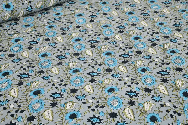 Blue_Cotton_Feel_Floral_Printed_Bedding_Set_108_X_108_Inch