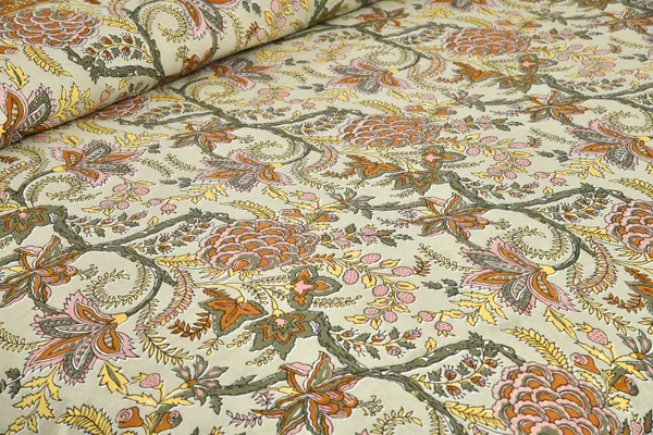 Green_Cotton_Feel_Printed_Bedding_Set_100_X_108_Inch