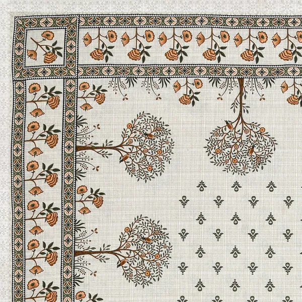 Orange_And_Green_Cotton_Feel_Printed_Bedding_Set_108_X_108_Inch
